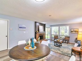 19115 Ballinger Way NE 102, Lake Forest Park WA 98155