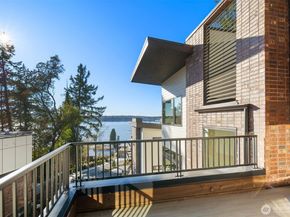 7128 NE 119th Place, Kirkland WA 98034