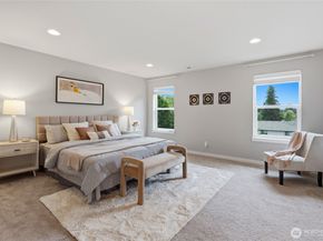 19217 8th Avenue W, Lynnwood WA 98036