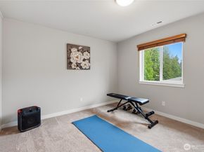 19217 8th Avenue W, Lynnwood WA 98036