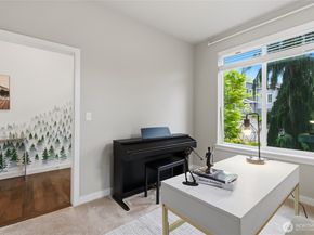 19217 8th Avenue W, Lynnwood WA 98036