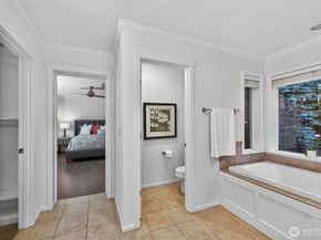 20905 12th Avenue W, Lynnwood WA 98036