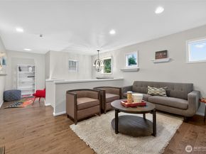 20905 12th Avenue W, Lynnwood WA 98036