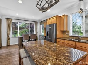 20905 12th Avenue W, Lynnwood WA 98036