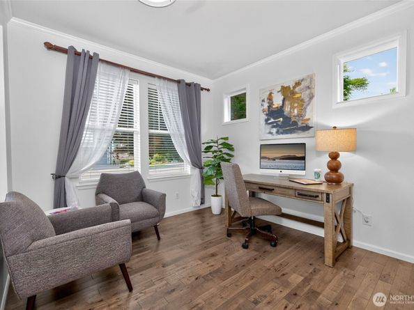 20905 12th Avenue W, Lynnwood WA 98036