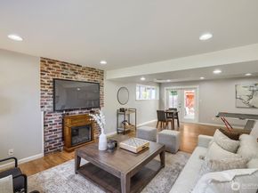 14511 NE 4th Street, Bellevue WA 98007