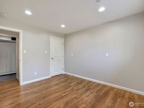 14511 NE 4th Street, Bellevue WA 98007