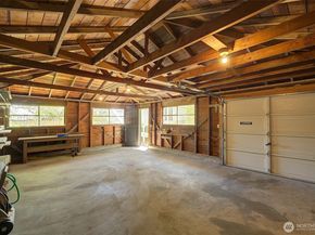 15524 Midvale Avenue N, Shoreline WA 98133