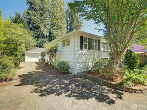 15524 Midvale Avenue N, Shoreline WA 98133