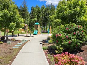 1797 Ashby Avenue NW, Poulsbo WA 98370