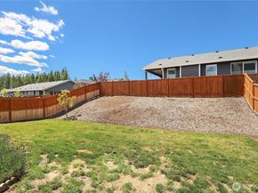 1797 Ashby Avenue NW, Poulsbo WA 98370
