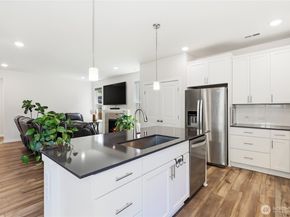 1797 Ashby Avenue NW, Poulsbo WA 98370