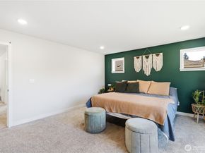 1797 Ashby Avenue NW, Poulsbo WA 98370