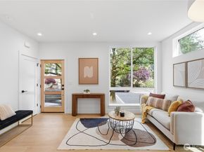 6221 9th Avenue NE, Seattle WA 98115