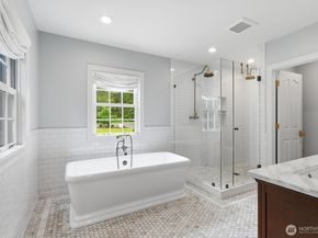22615 NE 140th Way, Woodinville WA 98077