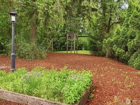 22615 NE 140th Way, Woodinville WA 98077