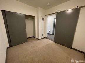 11903 NE 128th Street 412, Kirkland WA 98034