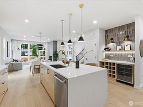 12426 NE 90th Street, Kirkland WA 98033