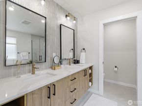 12426 NE 90th Street, Kirkland WA 98033