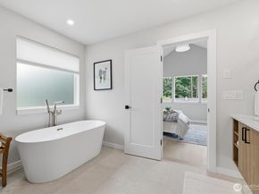 12426 NE 90th Street, Kirkland WA 98033