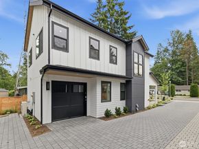 12426 NE 90th Street, Kirkland WA 98033