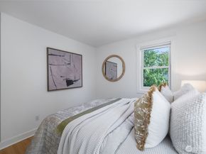 3033 NE 92nd Street, Seattle WA 98115
