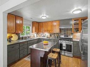 15504 11th Avenue NE, Shoreline WA 98155