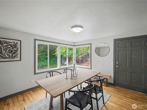 15504 11th Avenue NE, Shoreline WA 98155