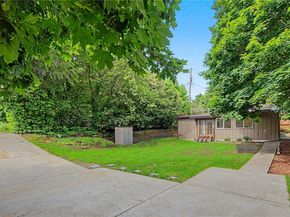 15504 11th Avenue NE, Shoreline WA 98155