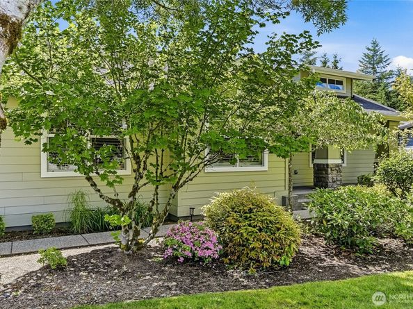 23753 NE Twinberry Way, Redmond WA 98053