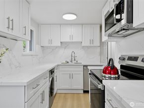 5720 37th Avenue S, Seattle WA 98118