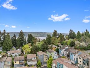 14590 36th Avenue NE, Lake Forest Park WA 98155