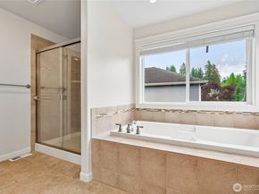 17280 NE 120th Way, Redmond WA 98052
