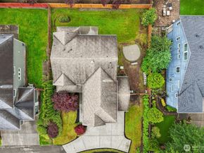 17280 NE 120th Way, Redmond WA 98052