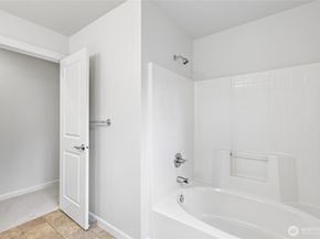 17280 NE 120th Way, Redmond WA 98052