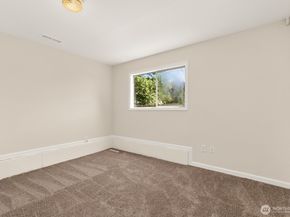 12630 SE 215th Street, Kent WA 98031