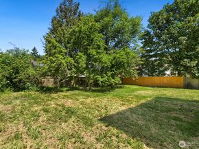 12630 SE 215th Street, Kent WA 98031
