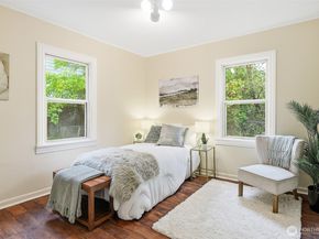 17633 10th Avenue NE, Shoreline WA 98155