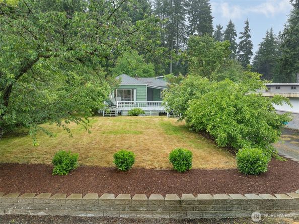17633 10th Avenue NE, Shoreline WA 98155
