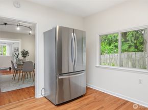 17633 10th Avenue NE, Shoreline WA 98155