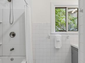 17633 10th Avenue NE, Shoreline WA 98155