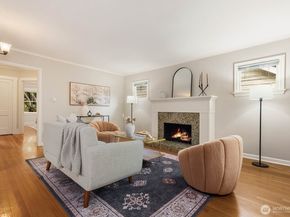 414 N 46th St, Seattle WA 98103