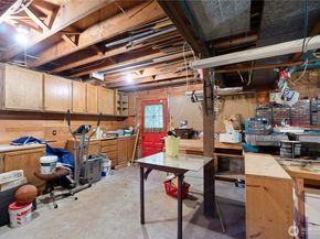 18408 SE 44th Street, Issaquah WA 98027