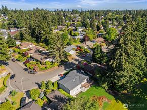 32007 28th Avenue SW, Federal Way WA 98023
