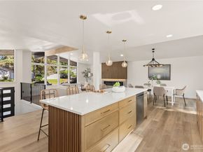 32007 28th Avenue SW, Federal Way WA 98023