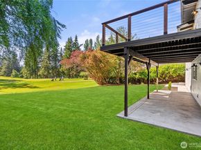 32007 28th Avenue SW, Federal Way WA 98023