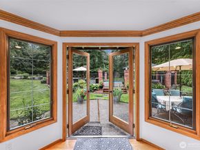 21830 NE 69th Street, Redmond WA 98053