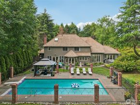 21830 NE 69th Street, Redmond WA 98053