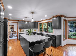 21830 NE 69th Street, Redmond WA 98053
