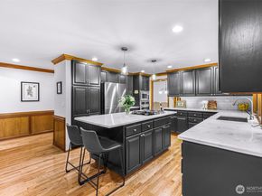 21830 NE 69th Street, Redmond WA 98053